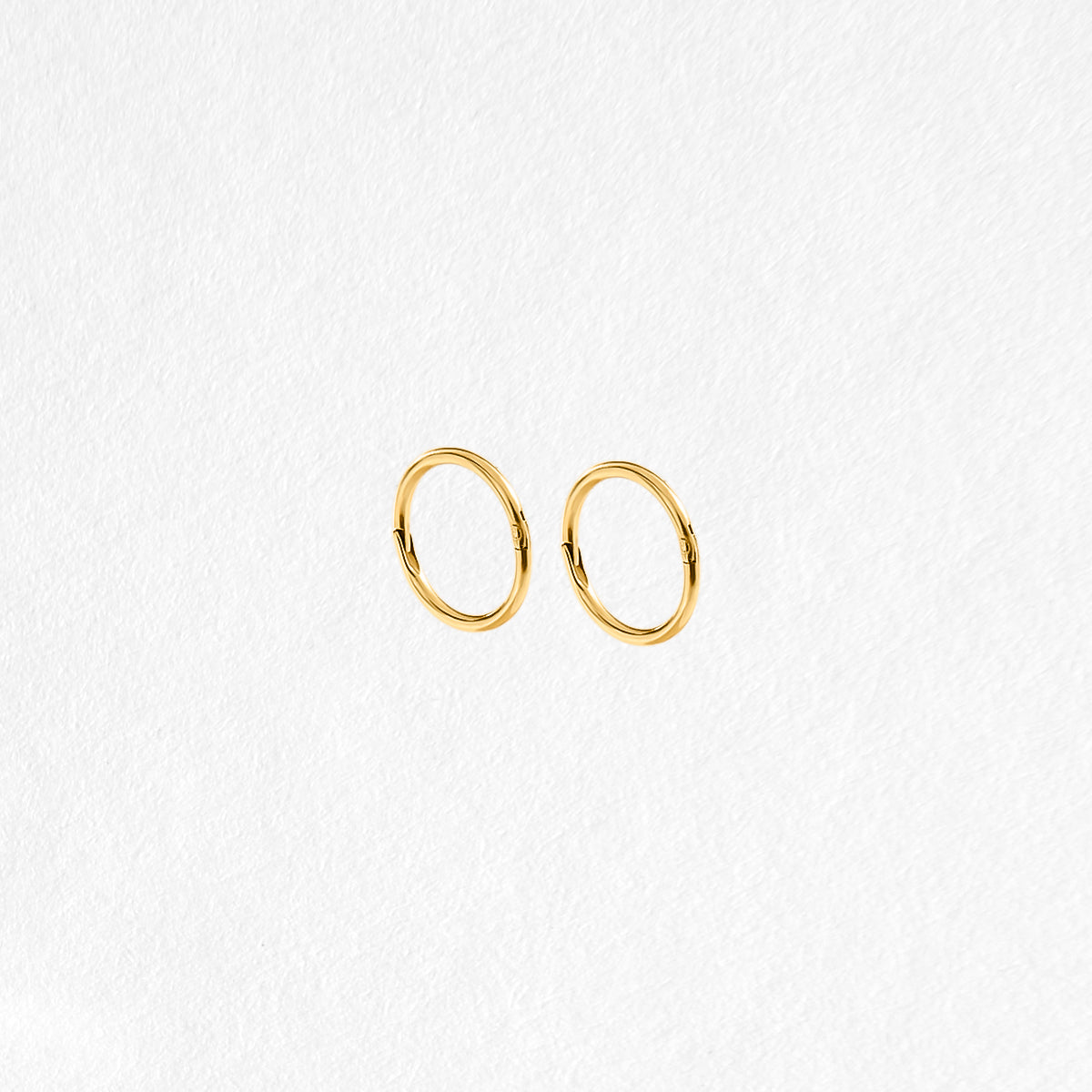 Ryann 9ct Yellow Gold 8mm Sleepers